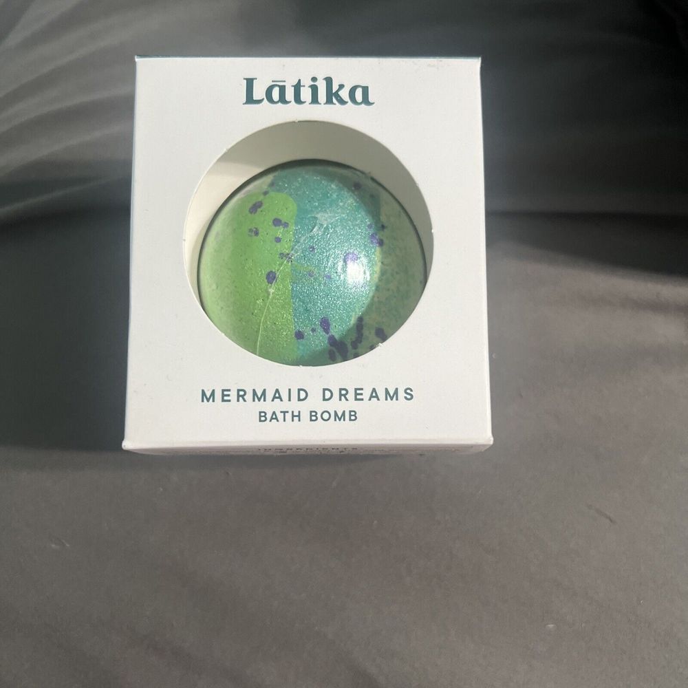 Latika‎ Mermaid Dreams Bath Bomb